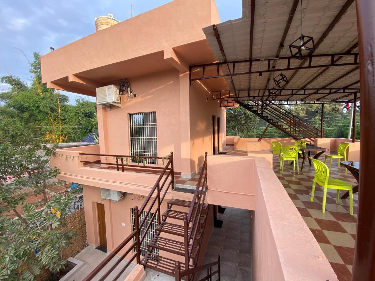 Erisha Tadoba Hotel Mohurli Екстериор снимка